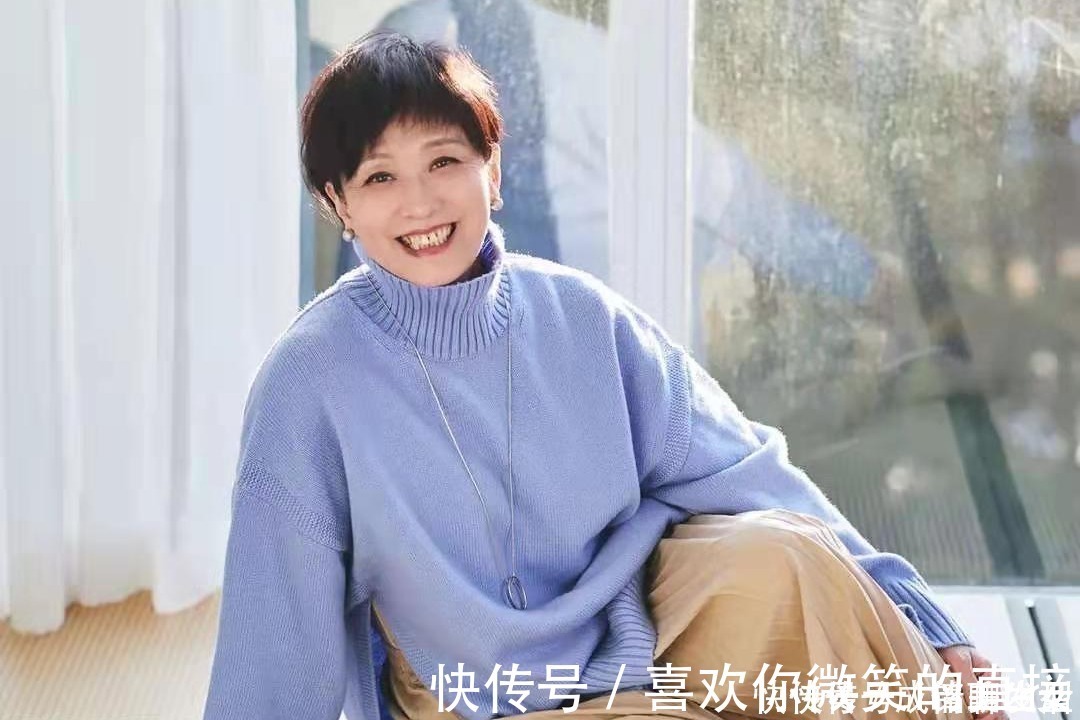 老年人 女人到了60岁,最好不要烫小卷,教你这样选发型,时髦减龄又洋气