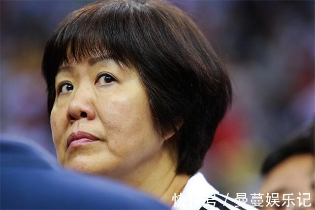 郎导|女排下一任老大基本确定!是安家杰还是赖亚文?我来揭晓真相