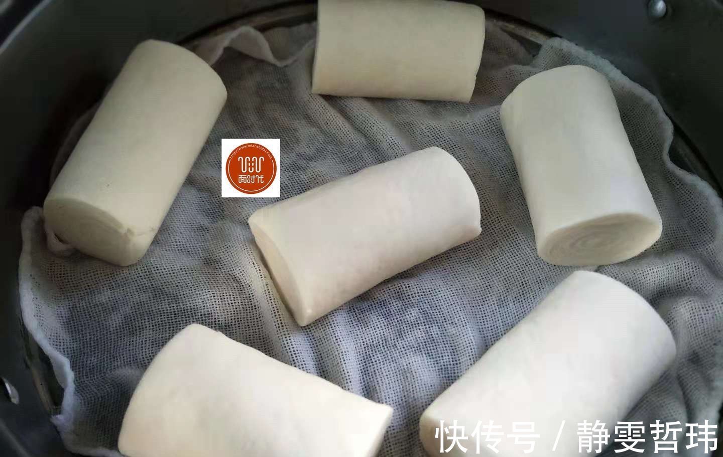莫愁|蒸馒头不用提前发面了，只需10分钟，不回缩不塌陷，方便还快捷！