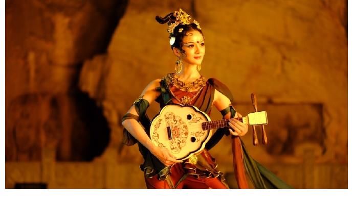 中华文化|外交天团再次点赞河南卫视，《龙门金刚》火到国外，张泽群被打脸