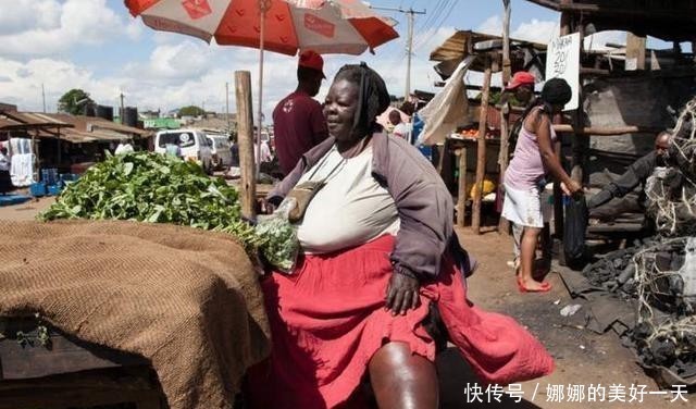 丈夫|非洲部落第一“美人”，丈夫彻夜寸步不离，担心被情敌抢走