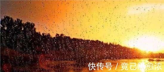 诗歌#白居易夸刘禹锡是诗豪,后人却评论其实写得好的就这一首嘛!