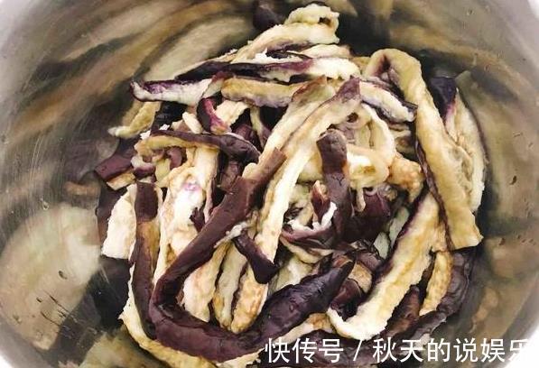 圆茄子|凉拌茄子这么做，不黑不油腻，入味好吃，教您详细做法，快来照做