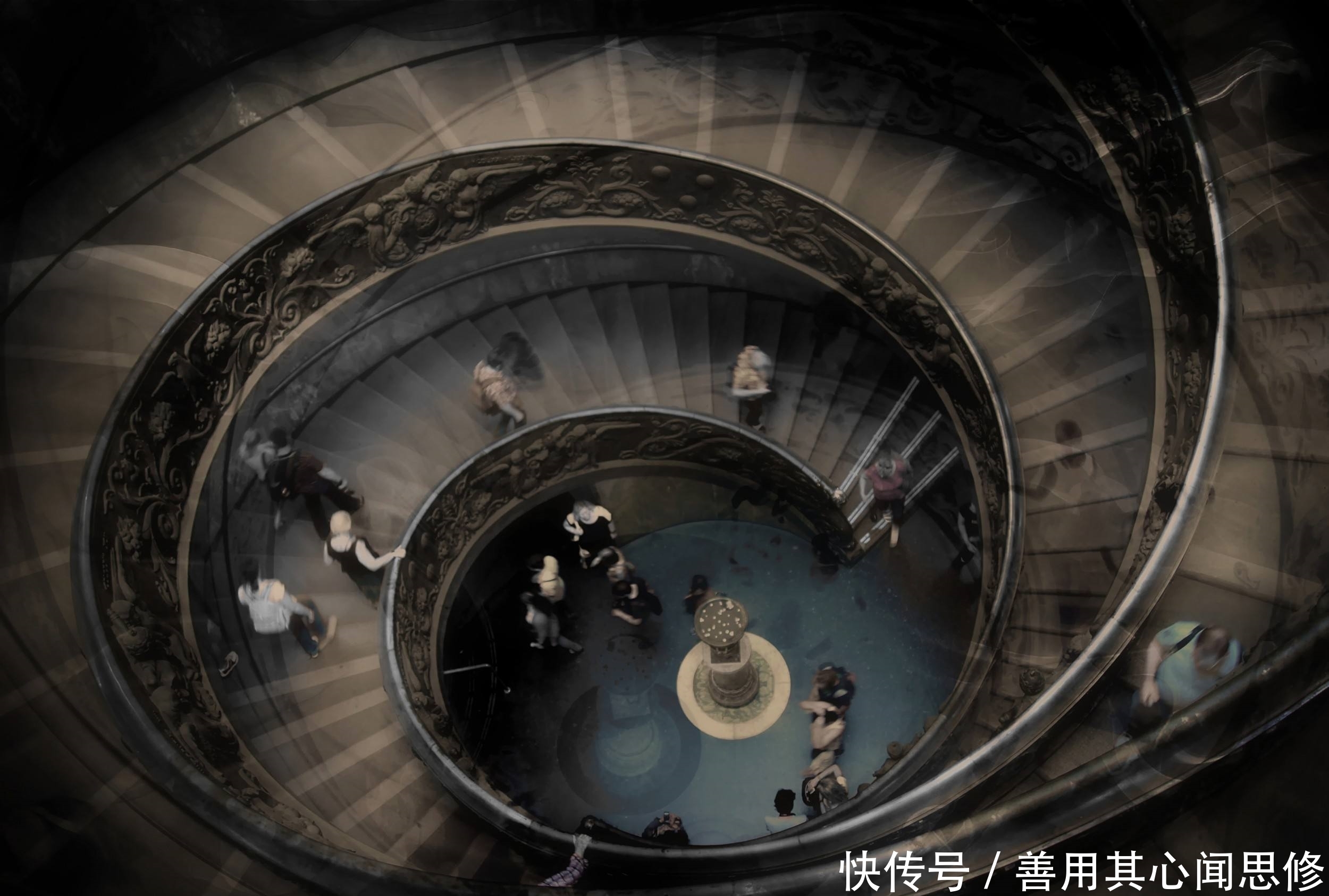 薛定諤的貓 平行時(shí)空中存在另一個(gè)你?科學(xué)家:另一個(gè)宇宙的你也許不同尋常