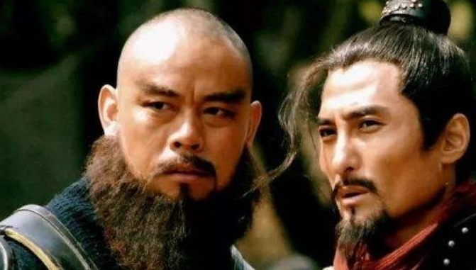 水浒传|水浒传中林冲是如何被逼上梁山的?在他身上发生过那些事迹