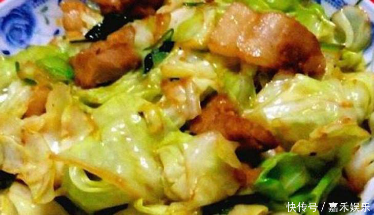 女性不想老太快，常吃三种美食，补血抗衰，润肠通便，有益健康