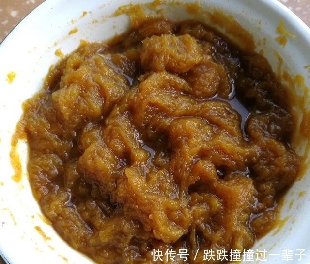 红糖核桃南瓜馒头,香甜又喧软