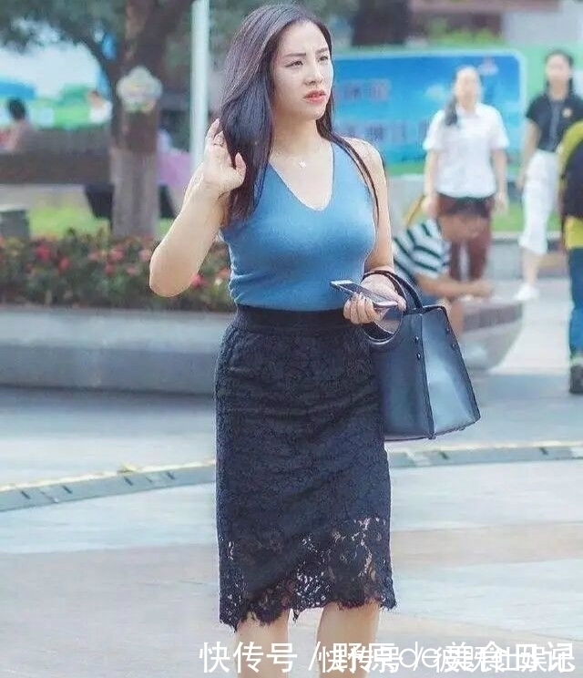 女士|不要小瞧微胖女士,线条好穿直筒裙一样上镜