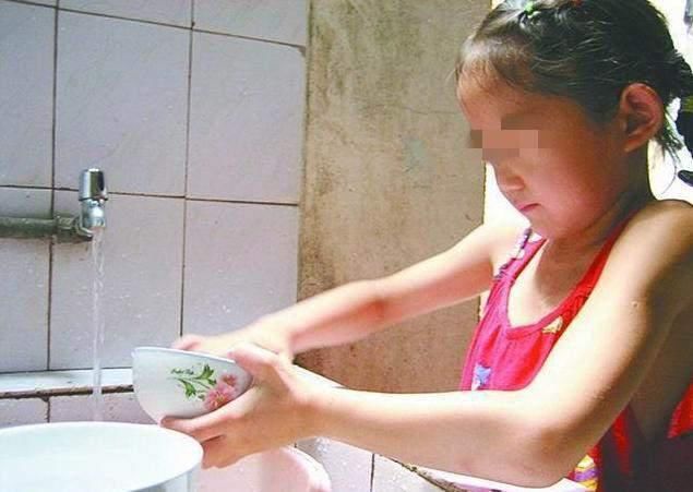 偷笑|孩子若有这3种表现，说明很爱妈妈，占一个就偷笑吧