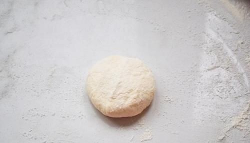 初春，最爱这款懒人早餐，皮薄馅多，比油条包子强多了，太香了