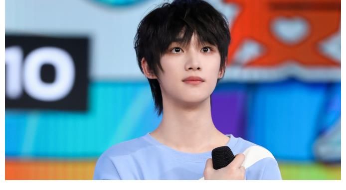 丁程鑫|謝娜回歸《快本》，快樂家族卻迎來人員變動，徹底告別5人時代