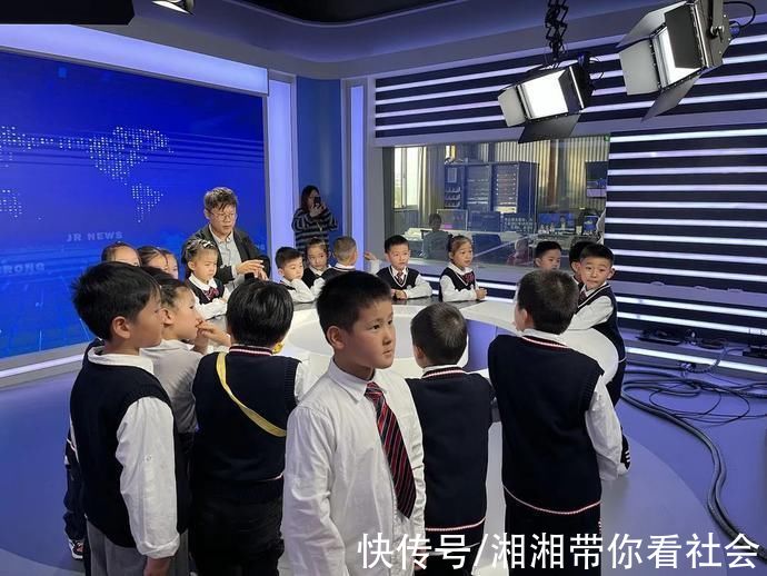 與學(xué)生課外拓展有關(guān)的新項(xiàng)目來了，近期免費(fèi)預(yù)約!