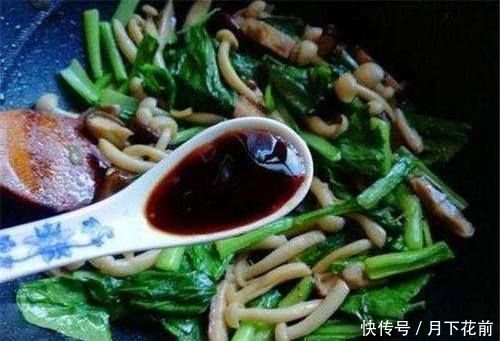 买蚝油时,不去考虑品牌,只要包装上没有这2个字,都是假蚝油