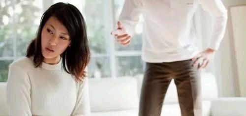 女性|当月经出现这些特点的时候,女性要多一个心眼:很可能是要绝经了