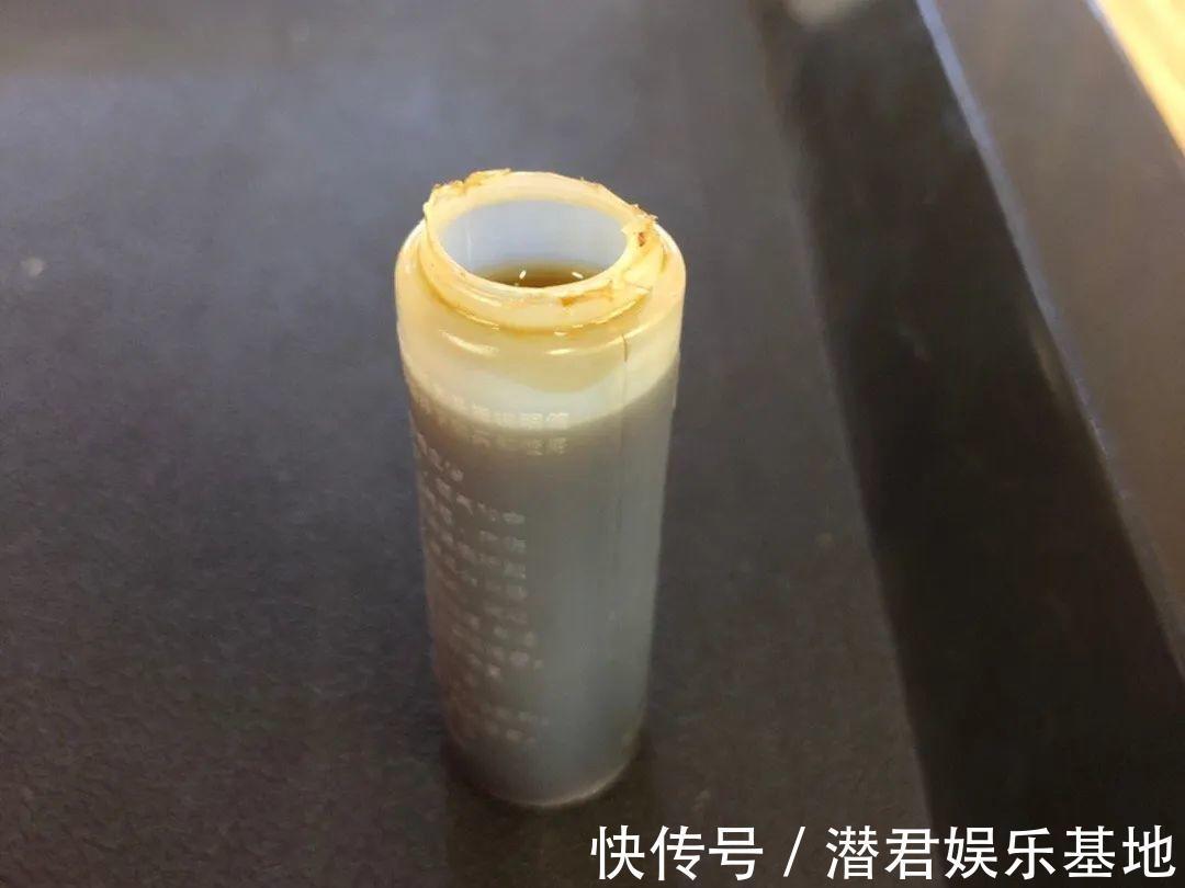 可以浇花的药,过期也要留着,保花不生虫、不生病!