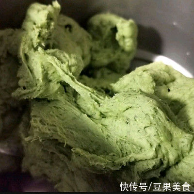 新晋厨神|超下饭的油泼菠菜面～，一学就会