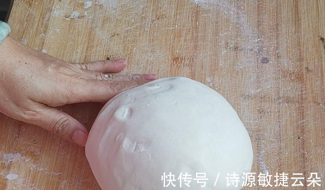 蒸包子我首选这馅润燥又杀菌，鲜香多汁特好吃，出锅连吃4个真香！