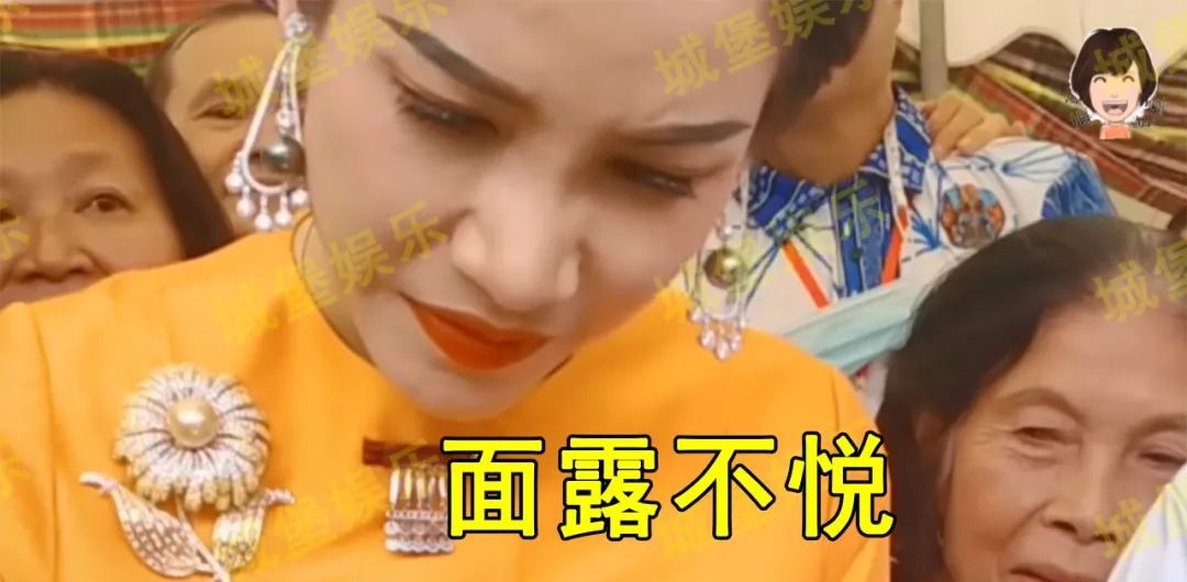 不知足|诗妮娜站上新高度,获苏提达同款印章戒指,如此受宠竟还不知足!