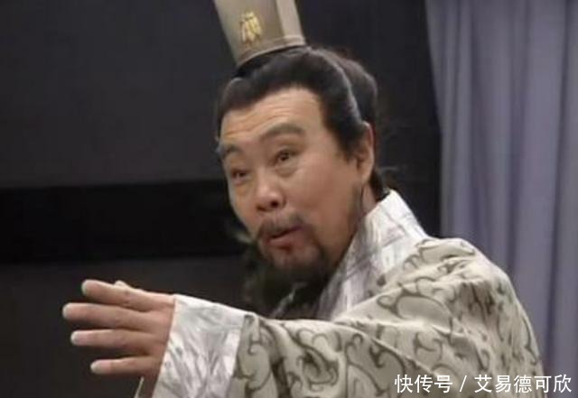 孔融以孝闻名,被曹操以不孝满门抄斩,7岁小女死前说出千古名句