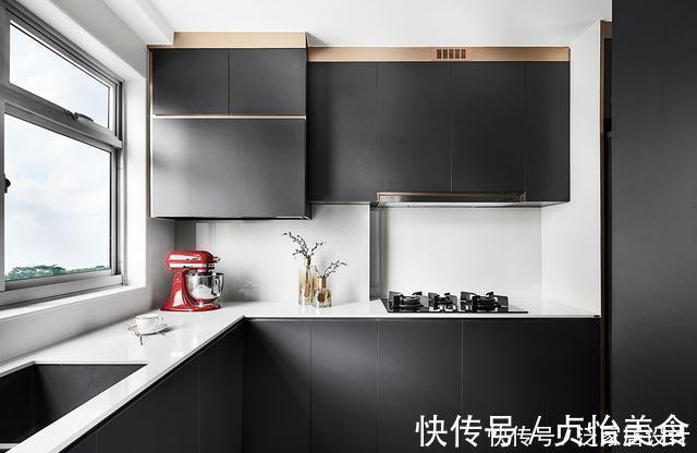 配色|黑白灰配色简约，106㎡有了大宅效果，花钱装得豪华不如装得高级