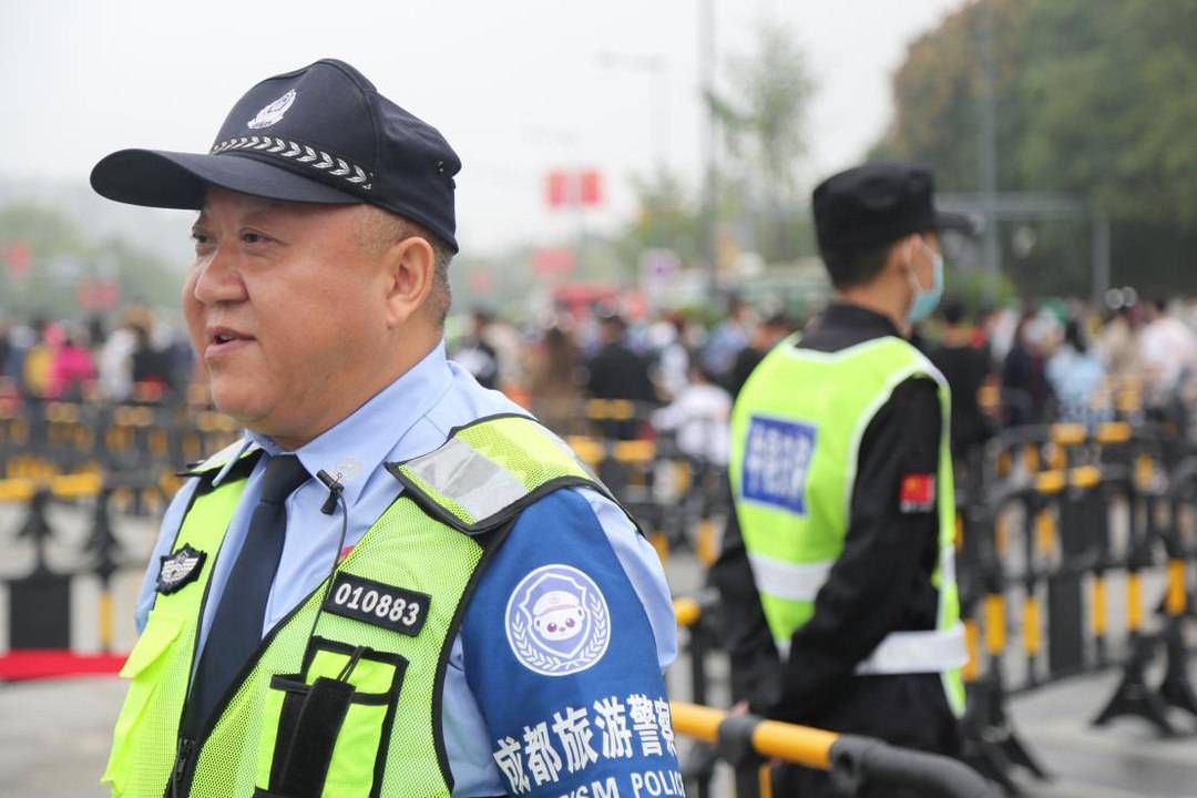 人民公仆|10位荣休民警深情寄语中国人民警察节，一起来聆听