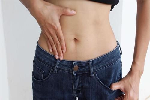 小蛮腰|为何“游泳圈”最难减？可能方法没找对，4招或能助你瘦出小蛮腰