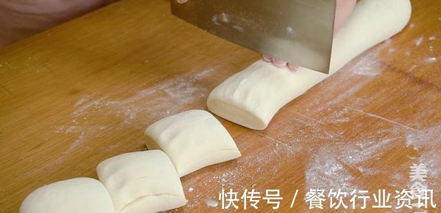 肉夹馍教程来了，从烙馍到卤肉，超详细做法分享，学会能开店了