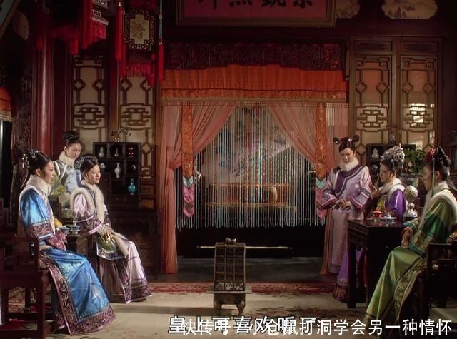 余答应最近很是得宠,短短的几个月,从宫女开始晋封,先是御前宫女,官