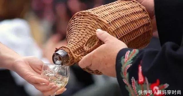 白水杜康|如果你看到这4款酒,没钱也得囤几箱,款款都是粮食酒