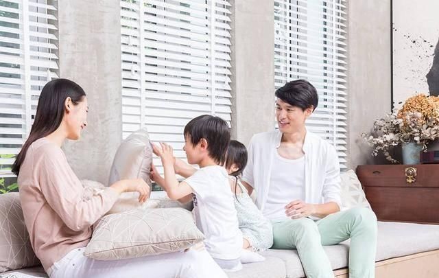 家庭|生二胎和不生二胎的家庭,20年后差距有多大过来人哽咽后悔