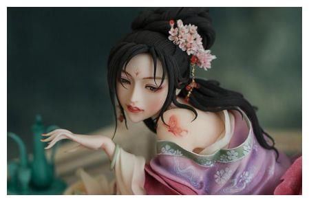 手办|日本手办质量如何？手上血管清晰可见，看到照片后，网友：来一打