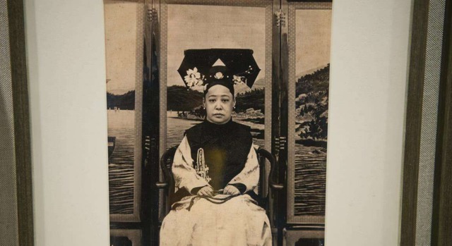 生母|光绪不宠,慈禧不疼!这位最没存在感的太妃,却骂死了皇帝的生母