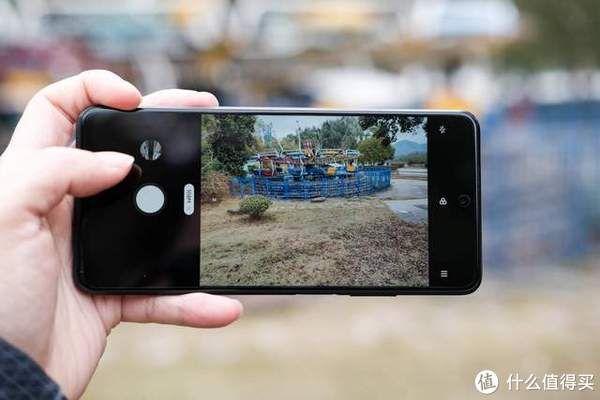 资讯|手机数码资讯 篇三十五：新闻速递！红米新品手机正式发布！这几大亮点会影响你的购机选择