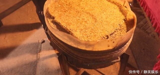 东南亚最大的夜市,傣式风情浓郁,美食美景无处不在!