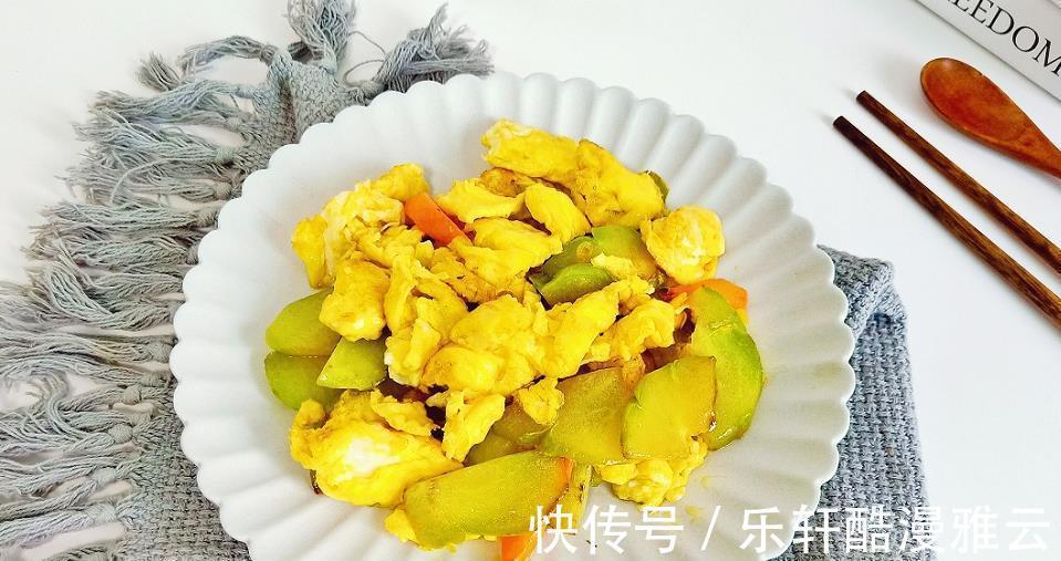 胡萝卜片|八月到了，这蔬菜遇见别错过，和鸡蛋是绝配，香嫩入味特下饭