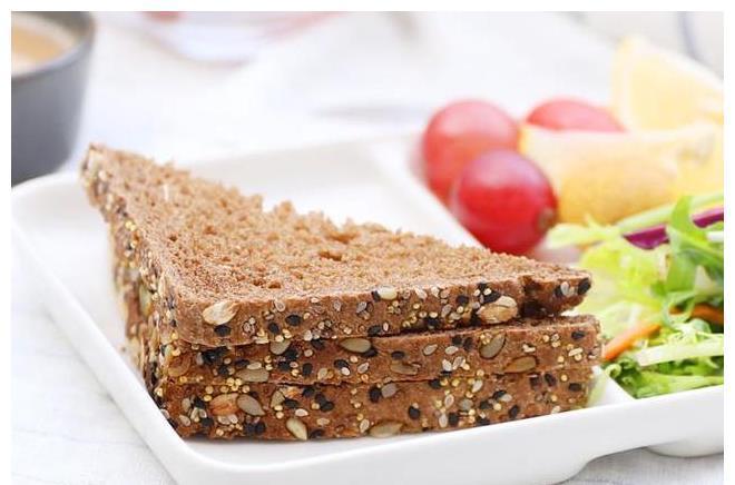 精面|宁可饿上1整天,也别碰这3样主食,虽说不是肉,但热量却不低