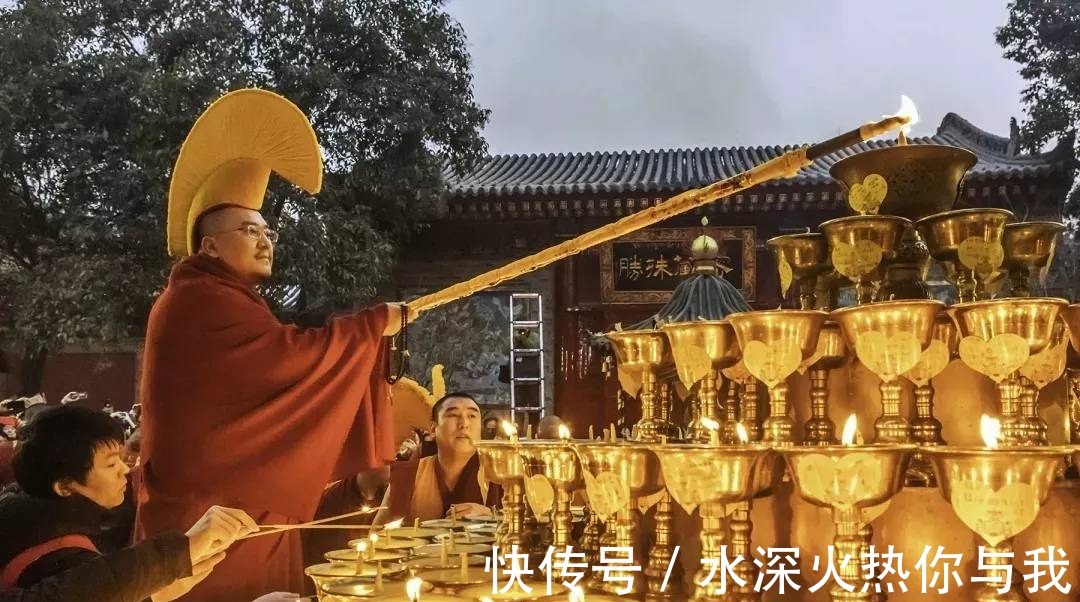 玻璃房子|西安这座皇家寺院有棵奇树，人们专门为它造了座“玻璃房子”！