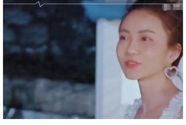 小孔|心动4：女2因小孔跟男1闹脾气，baby怒呼换我真的扔了，入戏太深