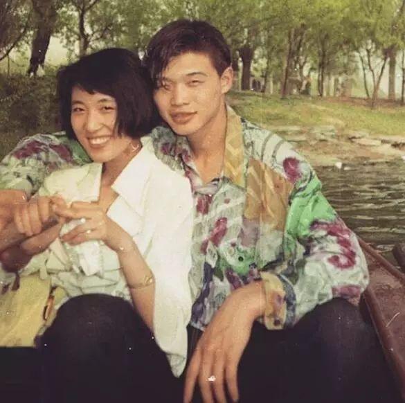 回忆杀&法国艺术家花7年,拯救85万张中国老照片,每张都是回忆杀