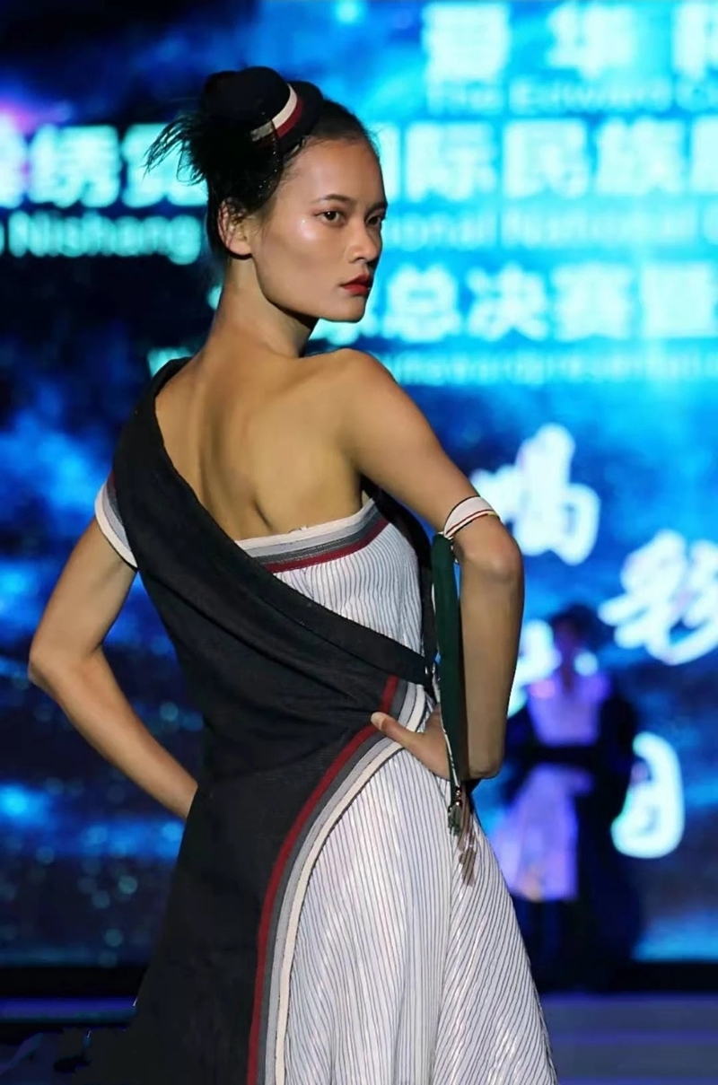 2020“爱华杯”雲绣霓裳国际民族服饰才艺大赛全球总决赛暨颁奖礼成功举办