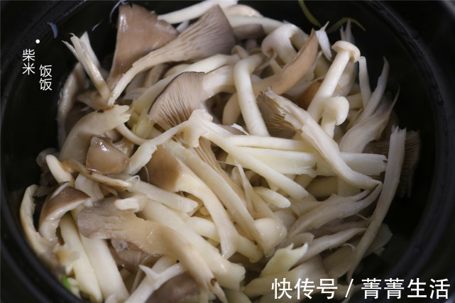 老豆腐|蘑菇和它是绝配,炖一炖,鲜香四溢,比大鱼大肉都好吃