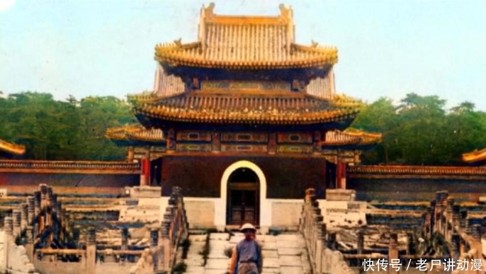 慈禧太后|老照片：真实的清宫大内侍卫，个个武艺高强，图7是慈禧太后贴身侍卫