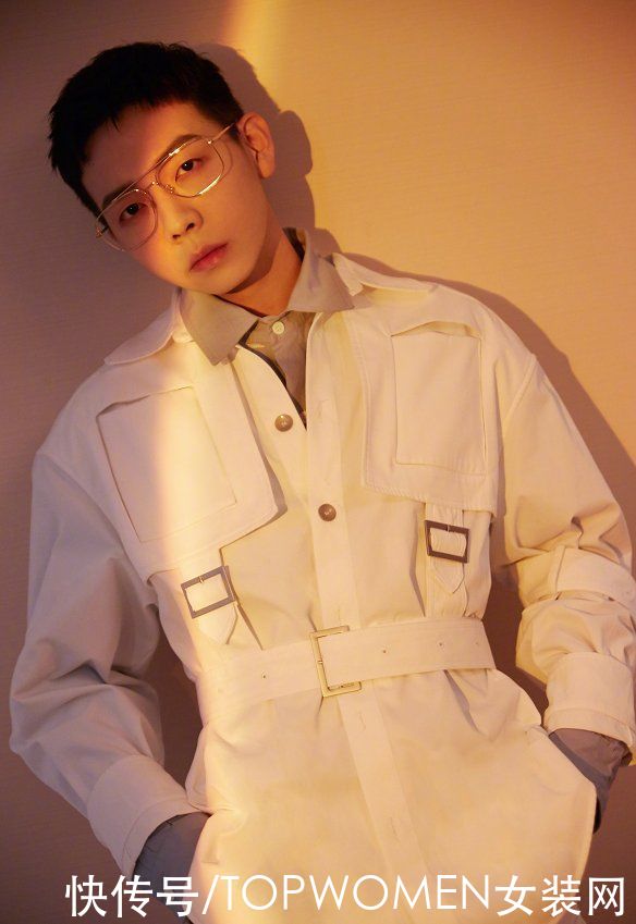 复古文艺感到底怎么穿？来看看这几套穿搭，教你穿出时髦高级感