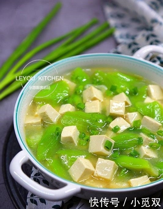 初夏多吃這道菜, 不足5塊錢, 降火美膚潤腸胃