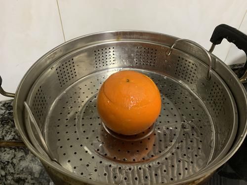 冬天这“水果”别直接吃了，放锅里蒸一蒸，出锅比新鲜的还美味！