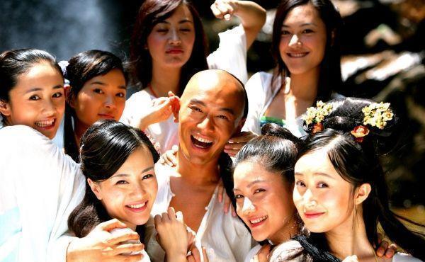 韦小宝|《鹿鼎记》中韦小宝七个老婆他最爱的是哪个,青梅竹马的双儿