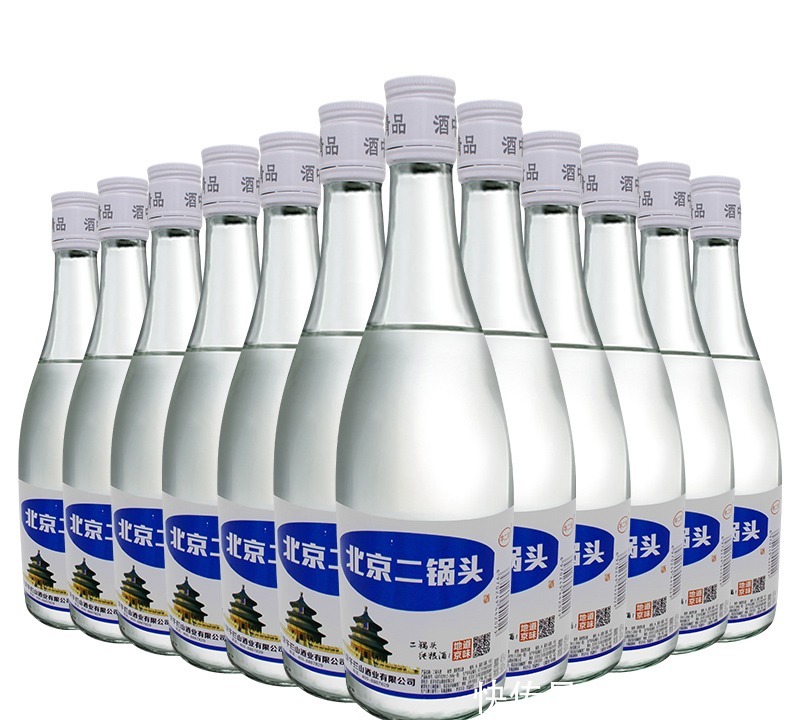 中国|中国有7款低廉价白酒,“工人看不上,老板成箱拿”,这尴尬无解