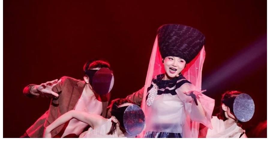 乘风破浪的姐姐|内心通透，这个女人用魅力，得到了大家喜欢