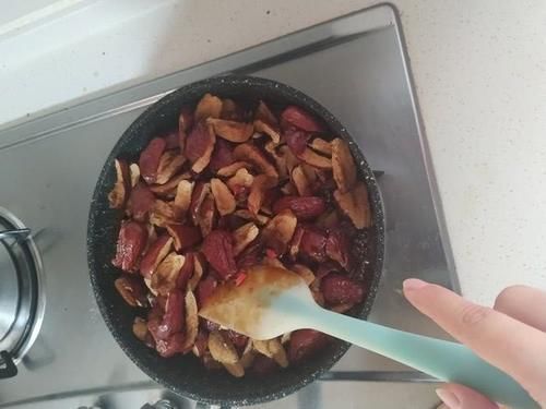 黑芝麻|白发最怕这食物,做一锅能吃1个月,头发乌黑有光泽,白发变少了