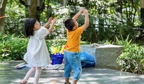 智力|慕尼黑大学博士:孩子这种行为有助于智力发育,可许多家长却制止